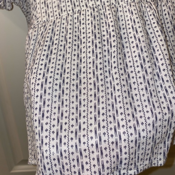 Top - Picture 3 of 4